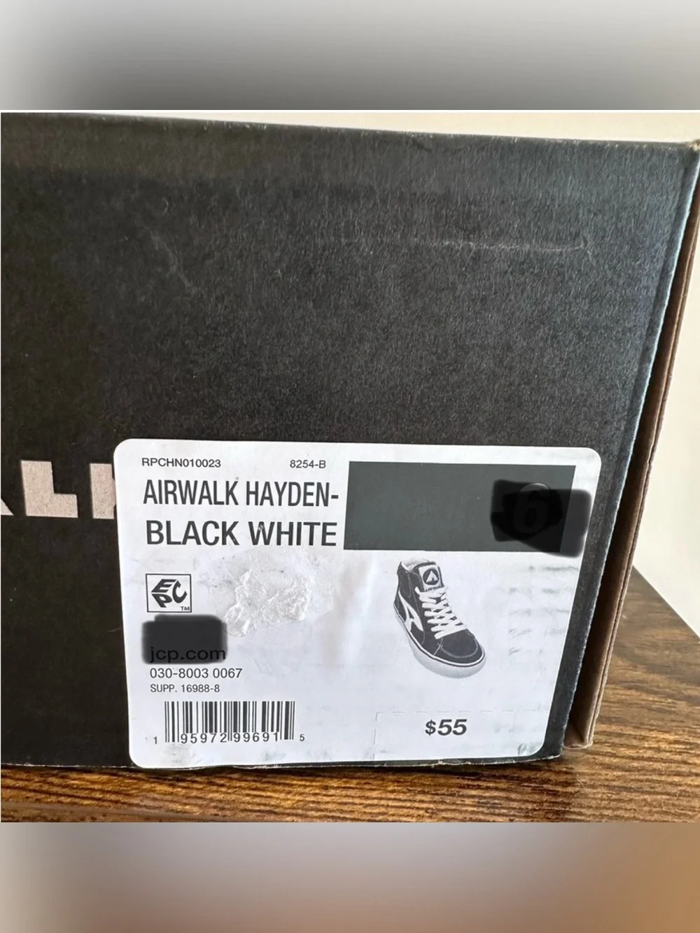 Airwalk Boys Hayden Black/White High Top Sneakers NWT Size Big Boys 4